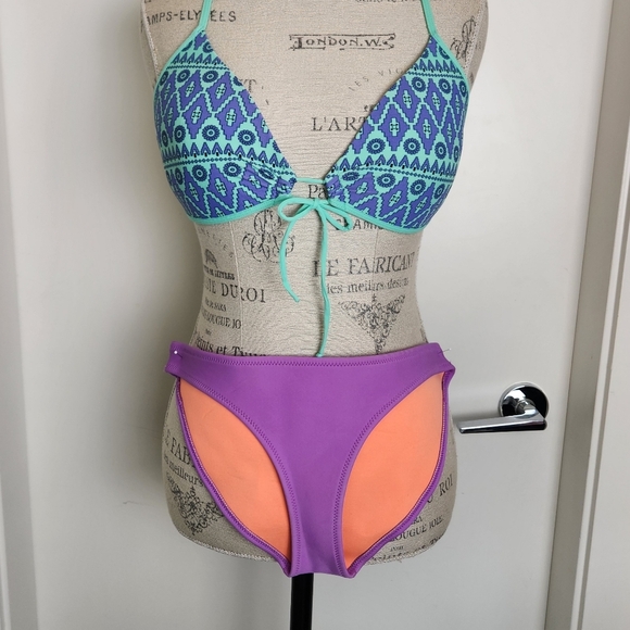 Triangl Bikini Bottoms Sugar Plum Purple - Picture 2 of 9